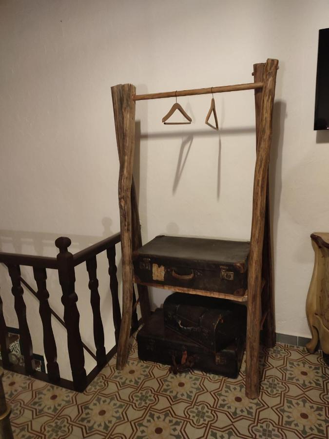 El Escondite de Martina, Ático Romántico Setenil De Las Bodegas Exterior foto